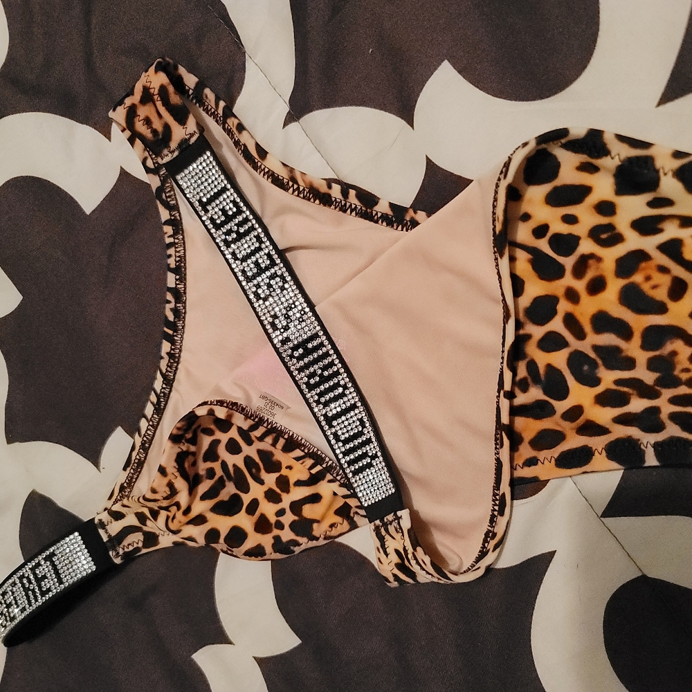 VS swim bottom